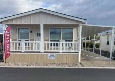 Manufactured home in Medford, OR 97501