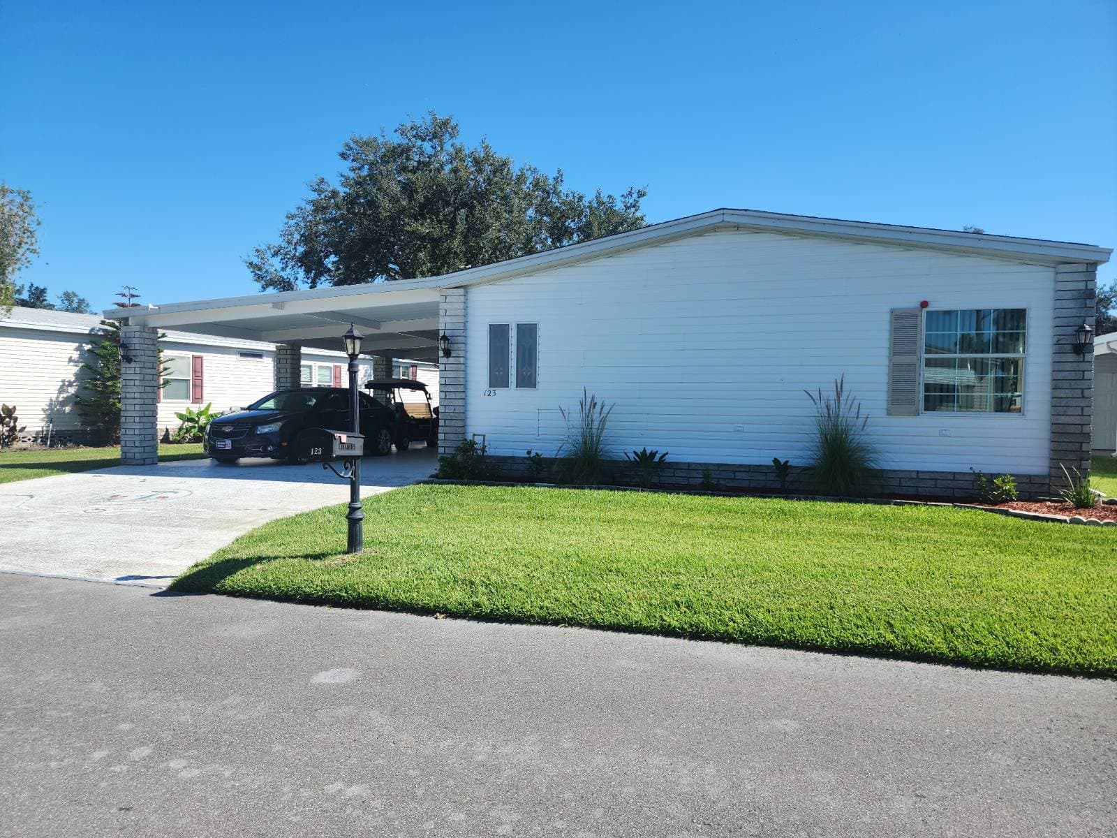 Manufactured home in Auburndale, FL 33823