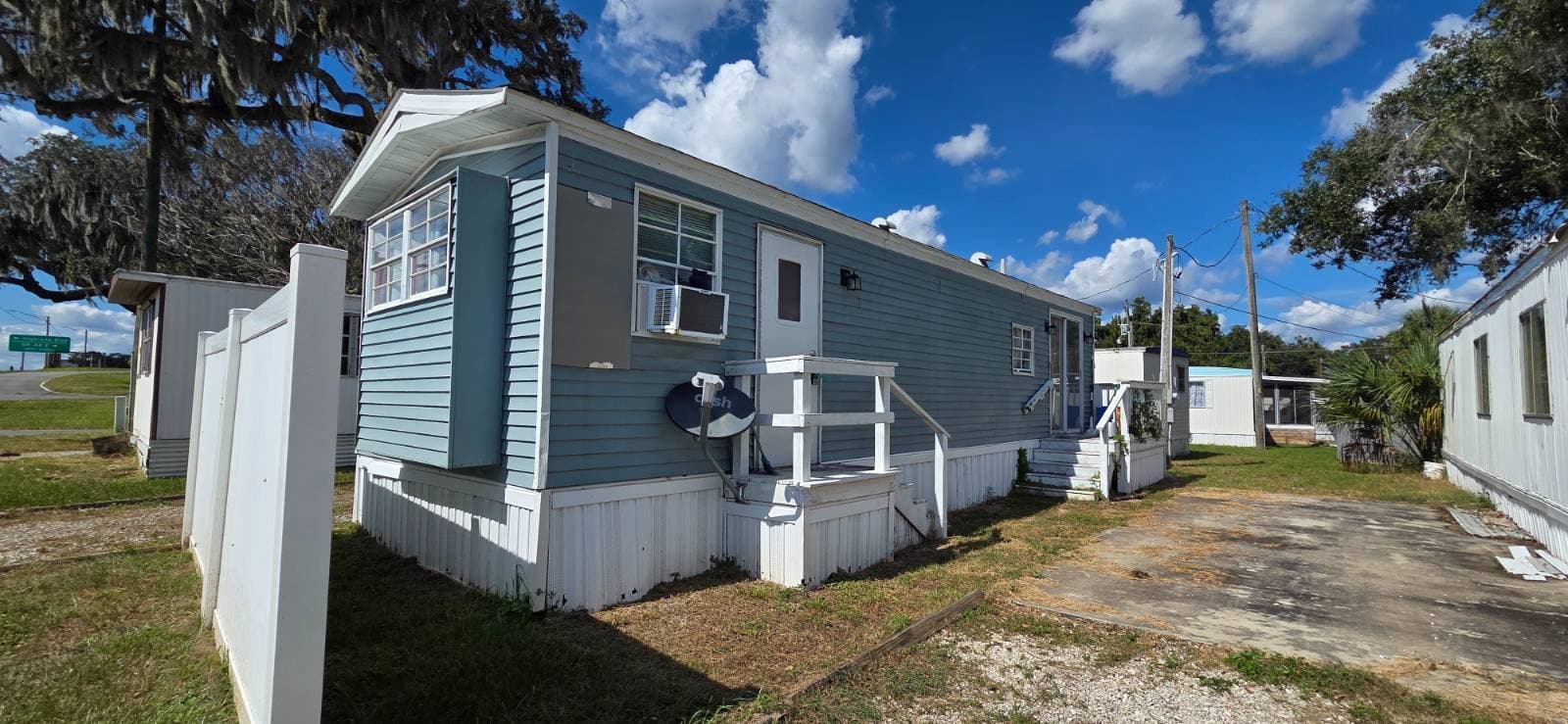Manufactured home in Inverness, FL 34450