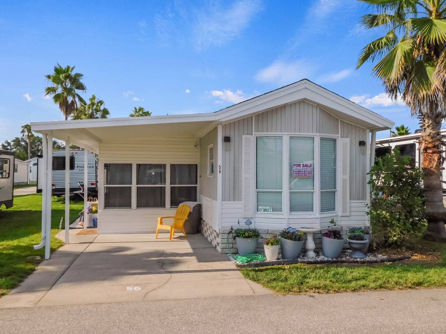 Manufactured home in Zephyrhills, FL 33540