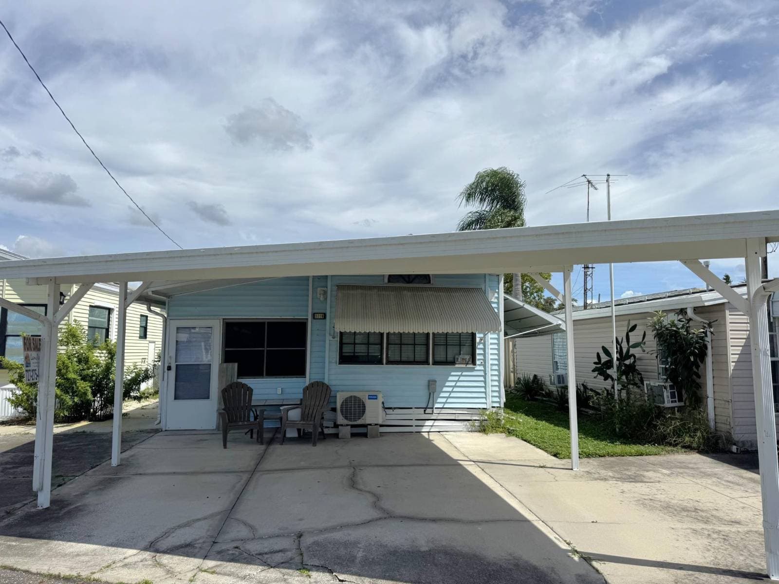 Manufactured home in Holiday, FL 34690