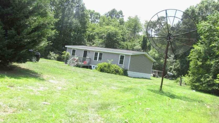 Manufactured home in Bowling Green, VA 22427