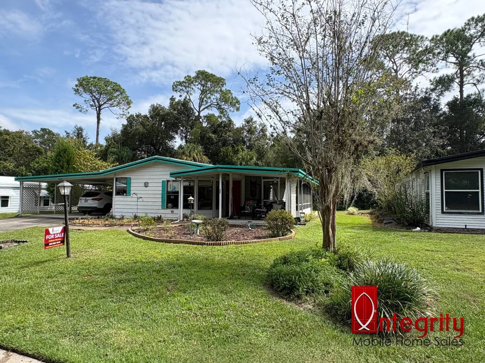 Manufactured home in Deland, FL 32724