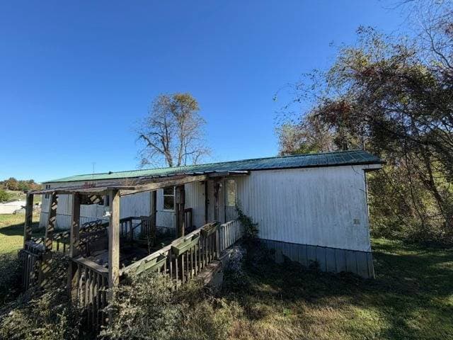 Manufactured home in Buckhannon, WV 26201