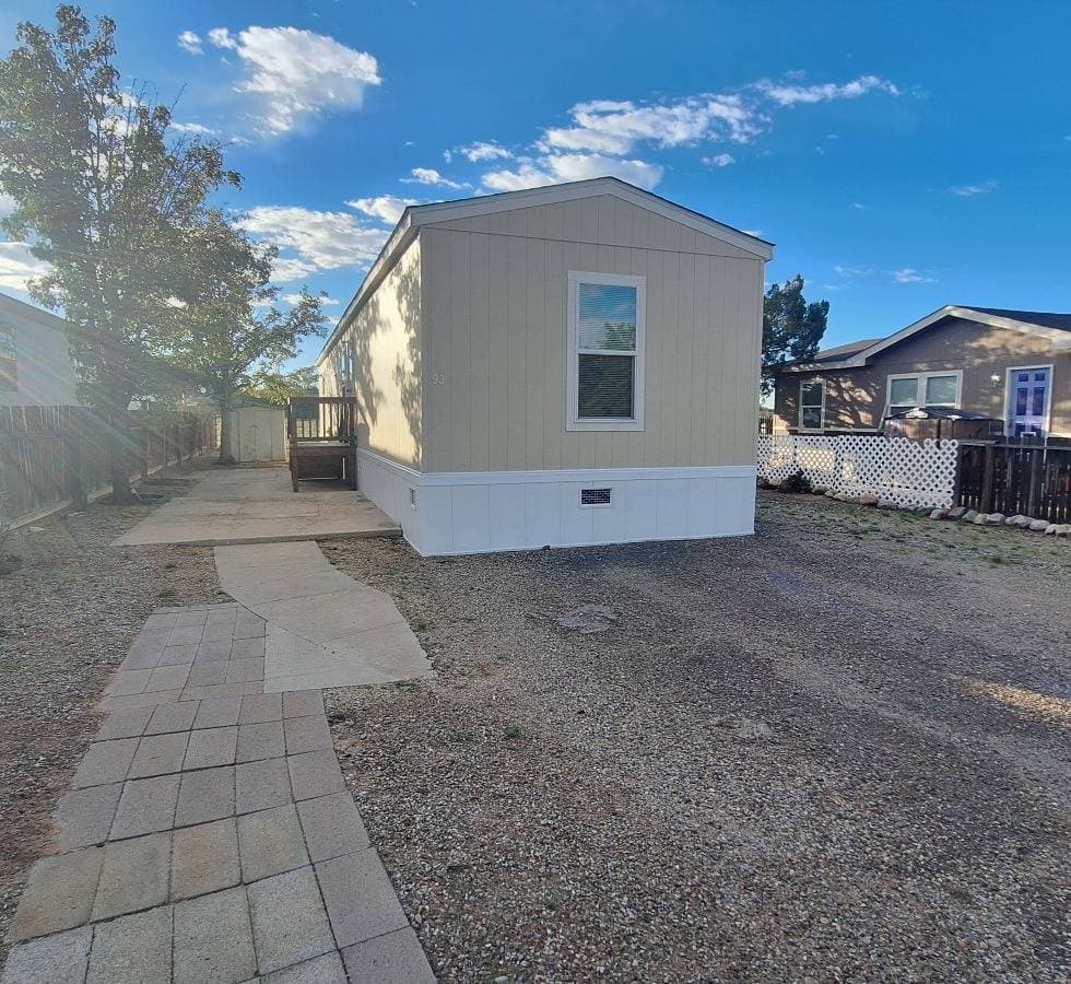 Manufactured home in Belen, NM 87002