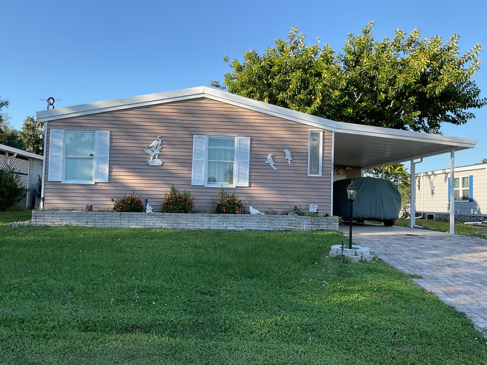 Manufactured home in Palmetto, FL 34221