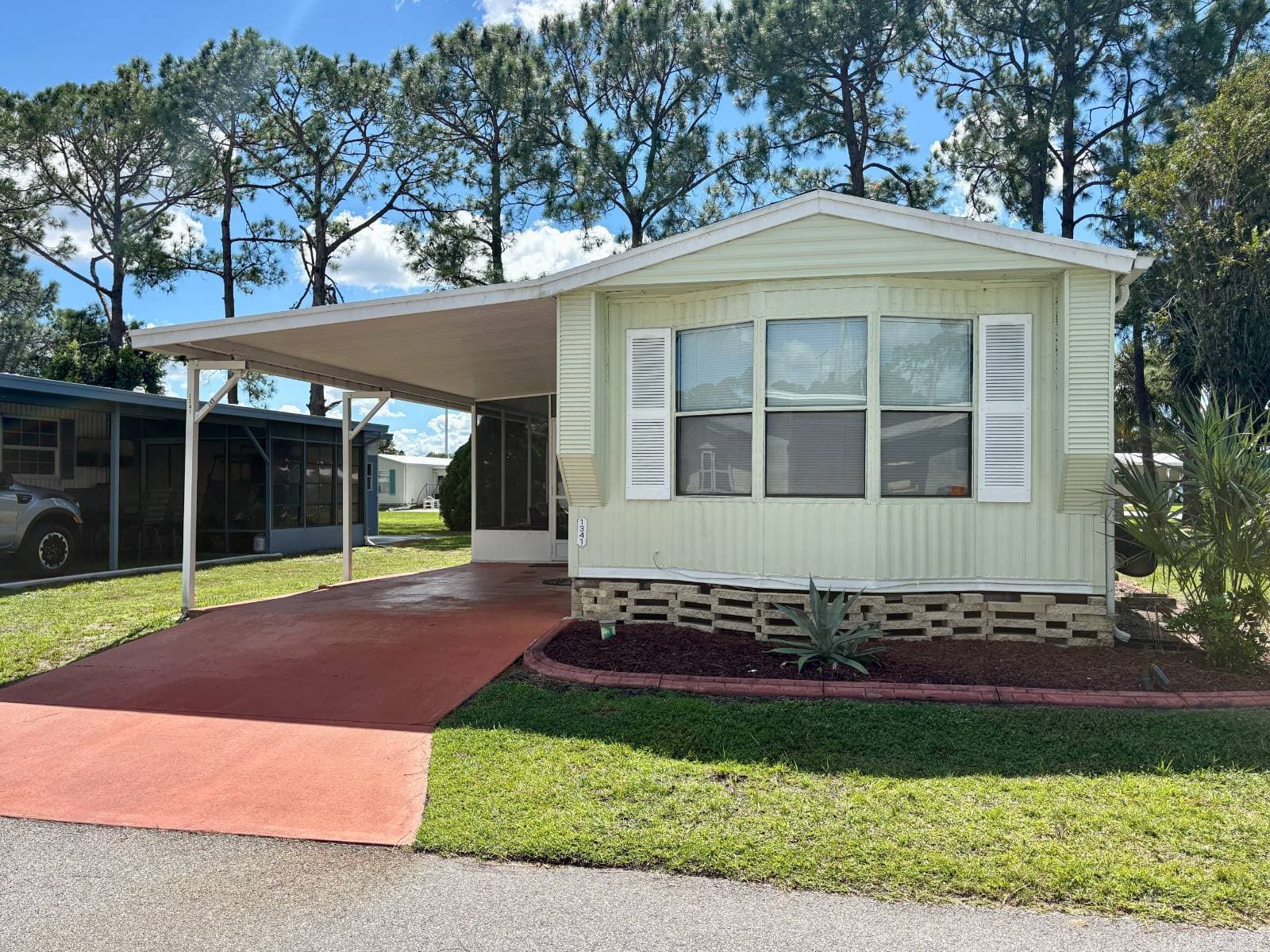 Manufactured home in Sebring, FL 33870