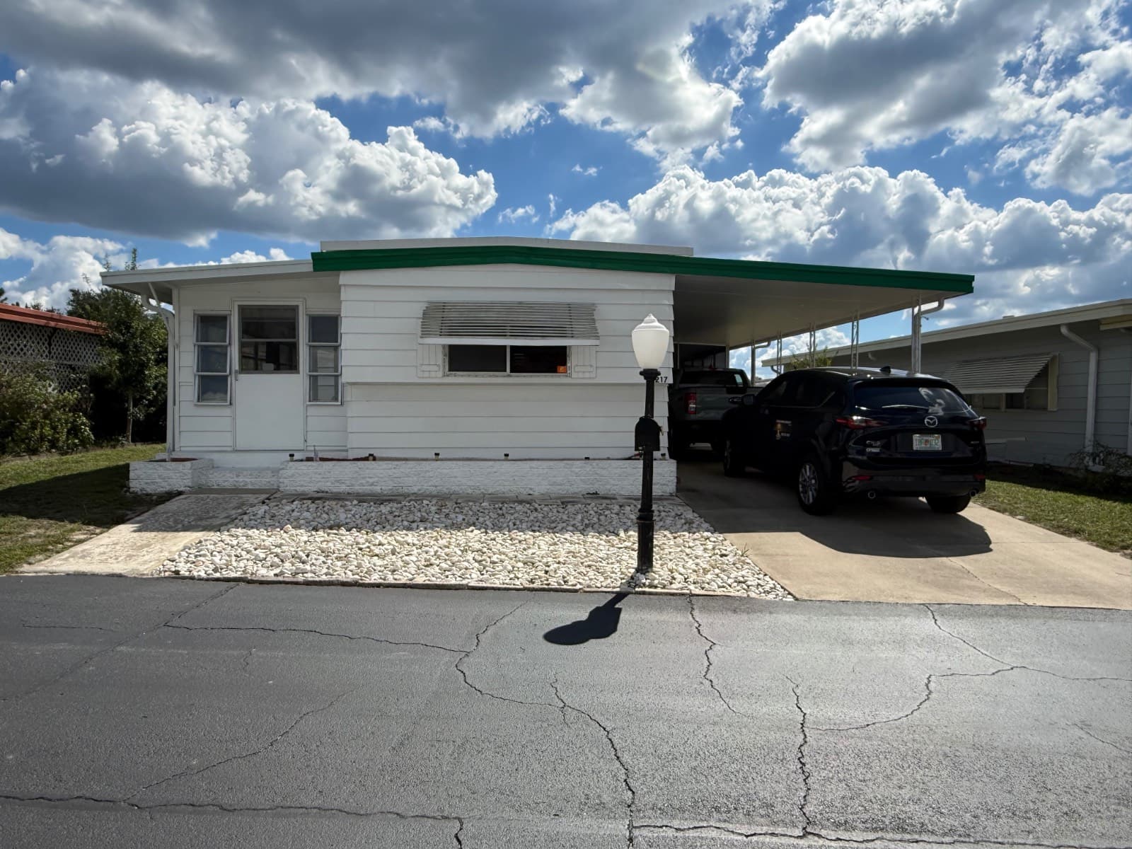 Manufactured home in Debary, FL 32713