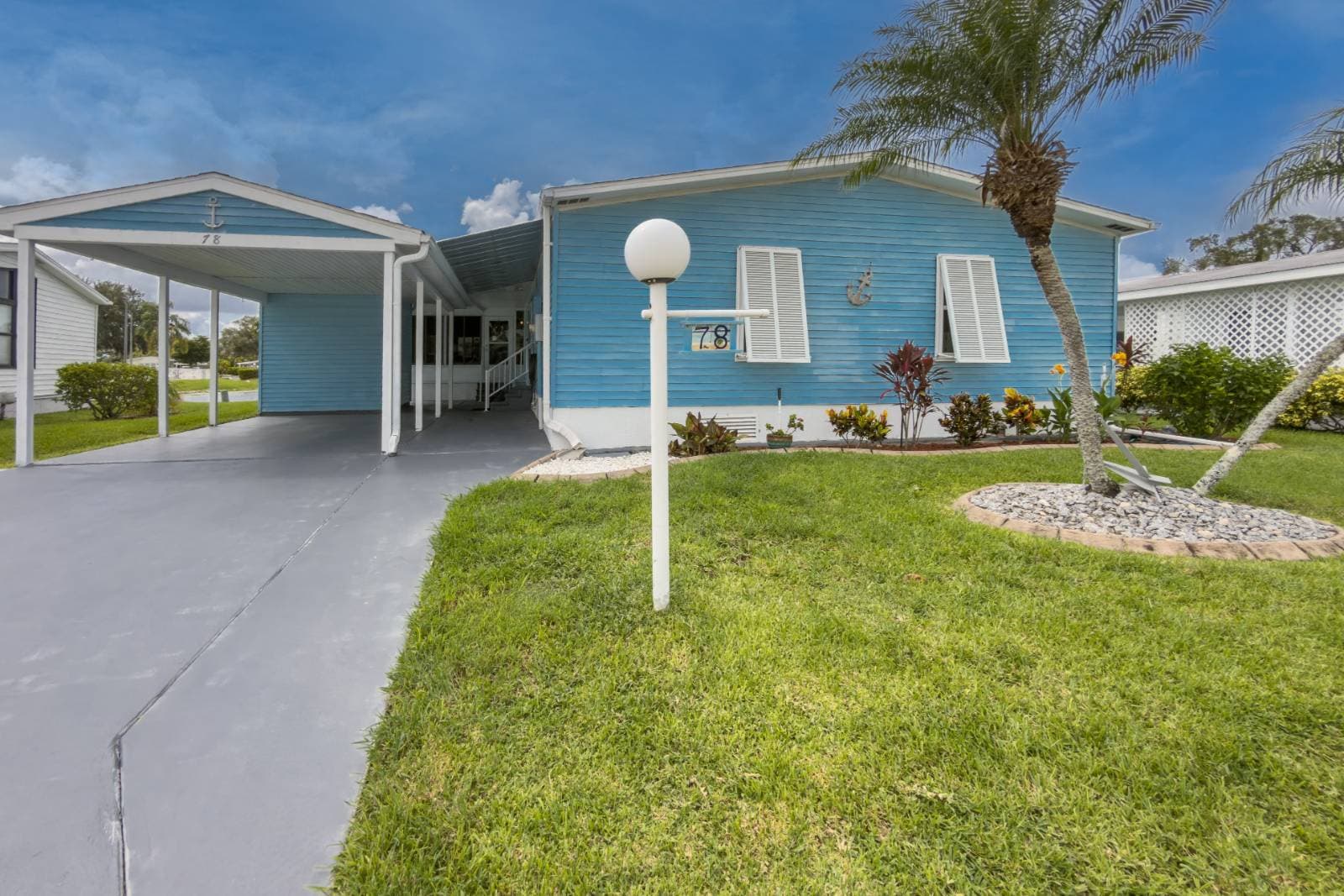 Manufactured home in Ellenton, FL 34222