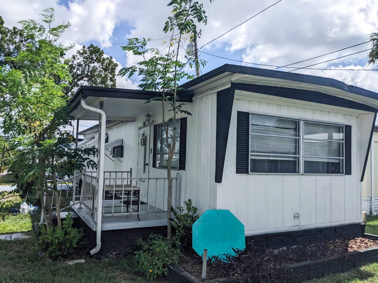 Manufactured home in Clearwater, FL 33765