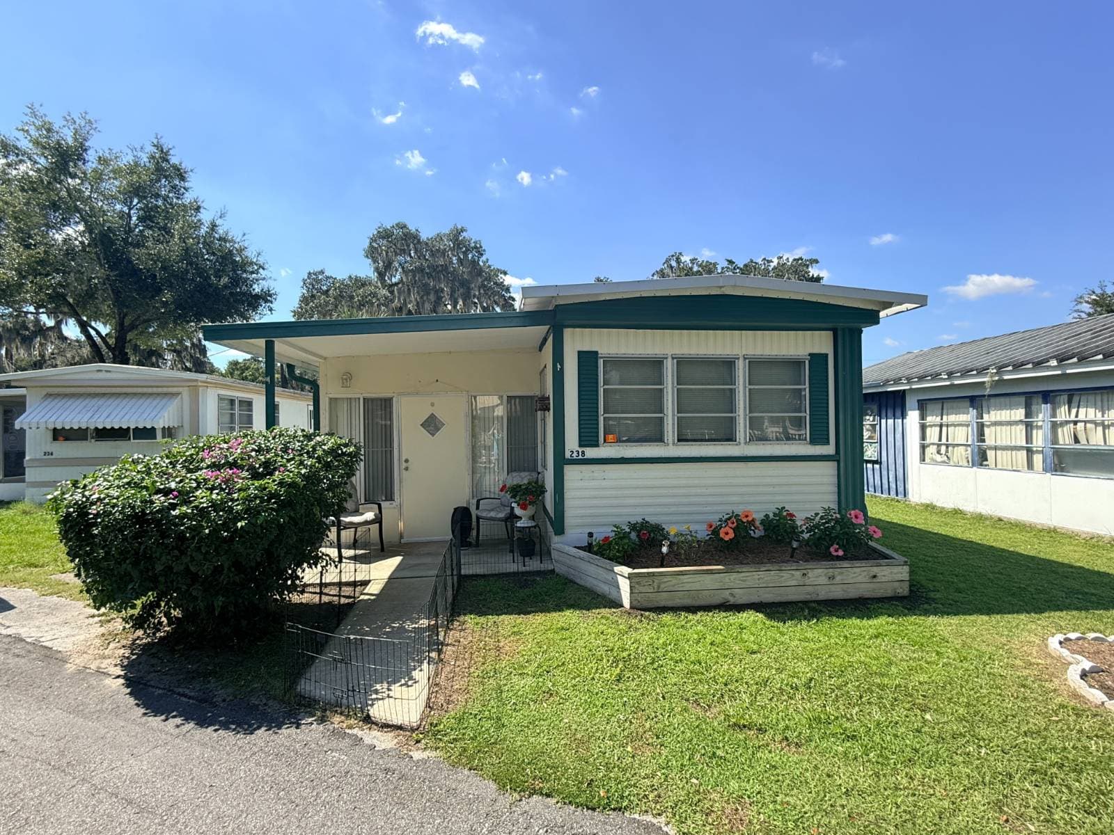 Manufactured home in Inverness, FL 34450