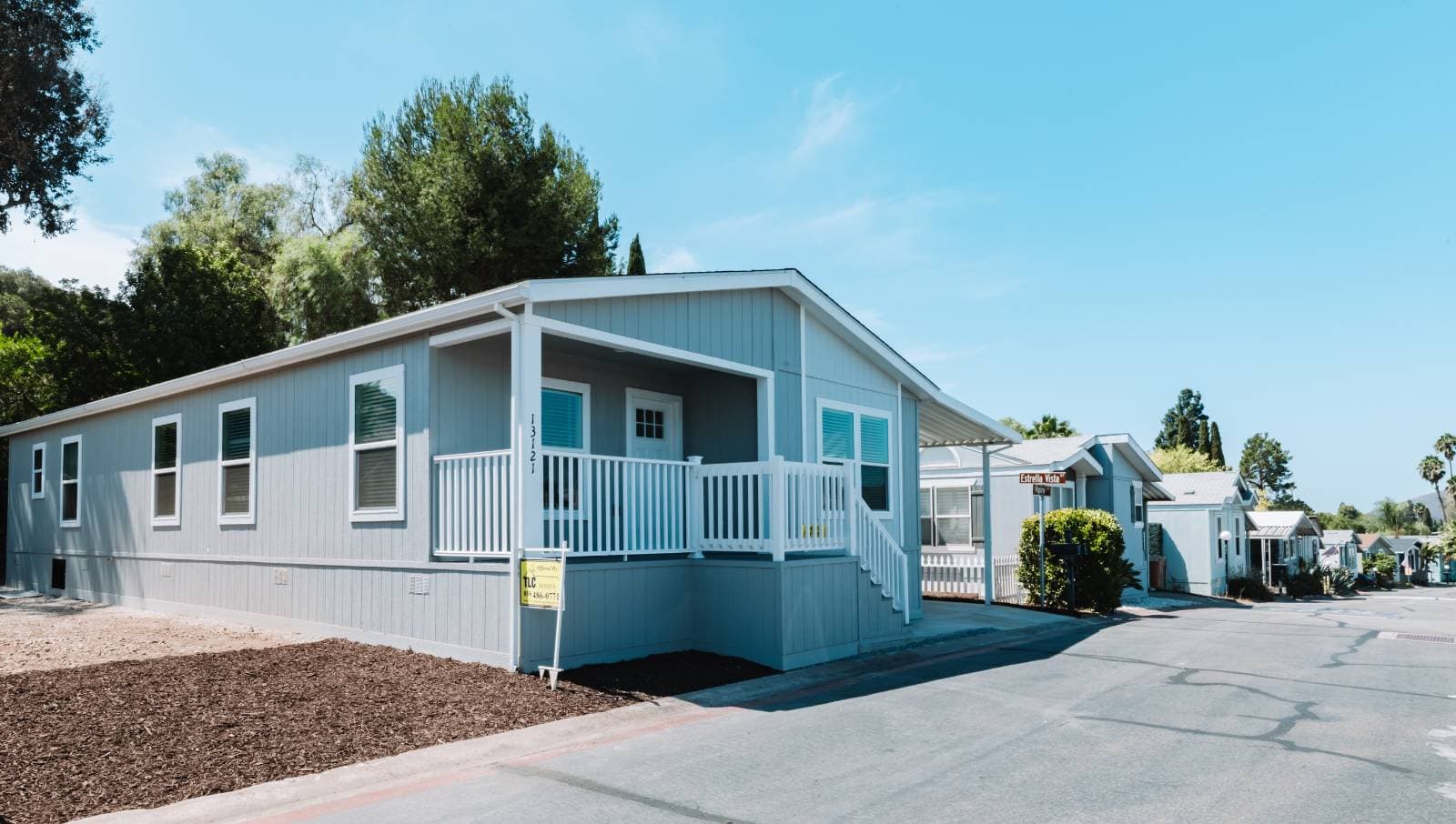 Manufactured home in Poway, CA 92064
