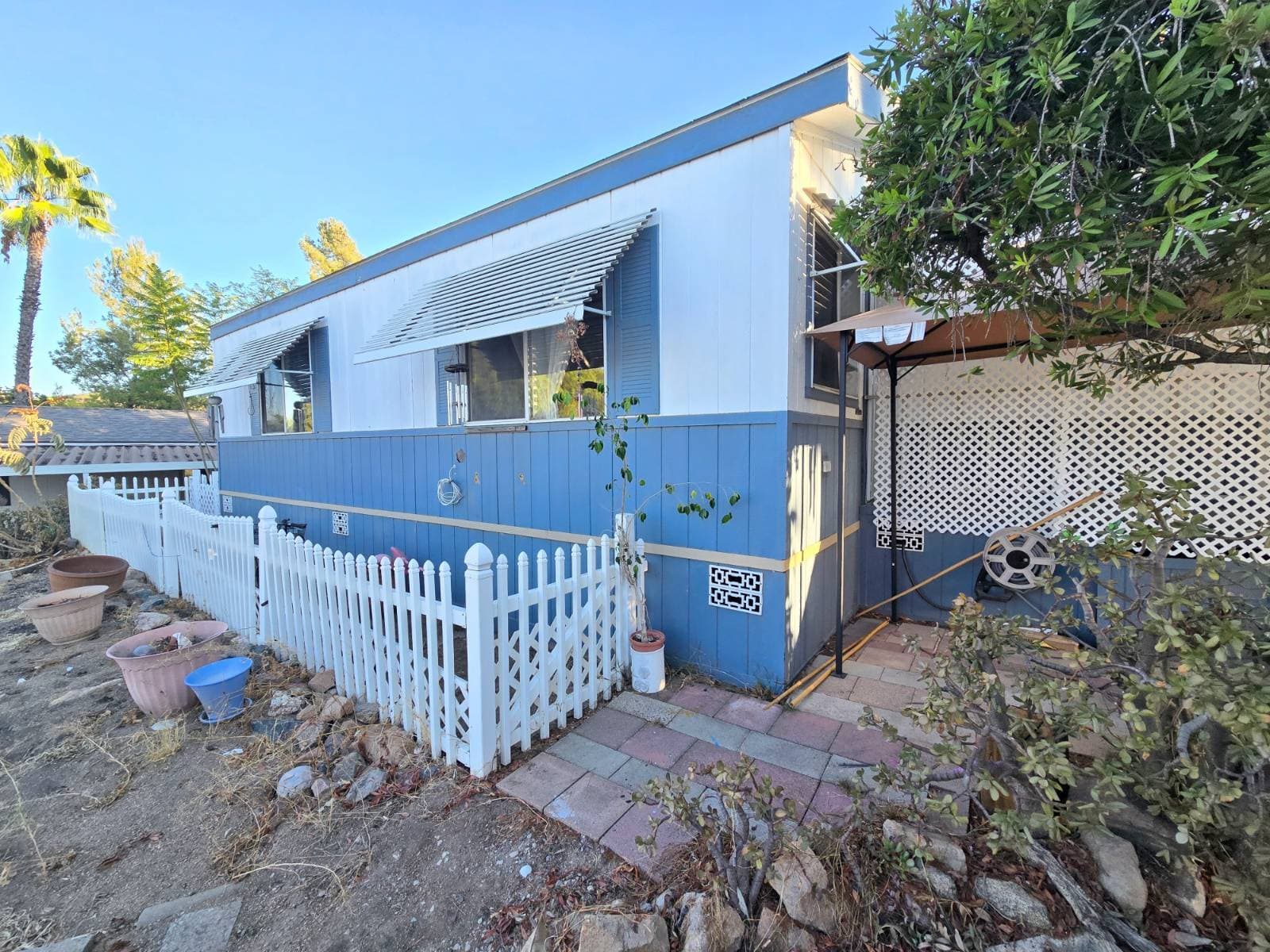 Manufactured home in Lakeside, CA 92040