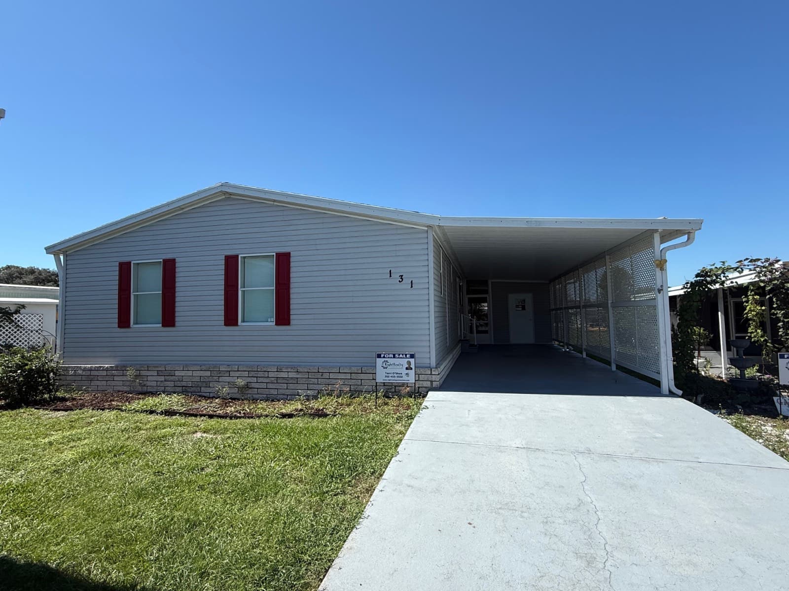 Manufactured home in Leesburg, FL 34788