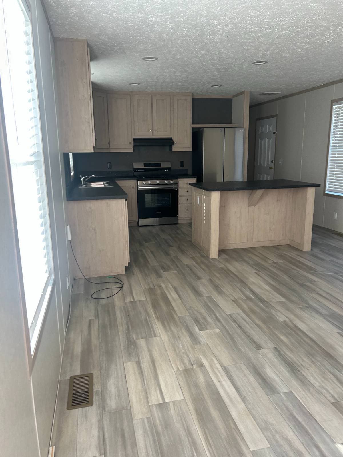 Manufactured home in La Porte, IN 46350