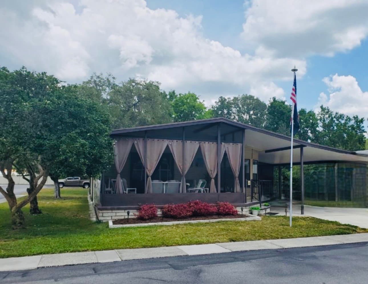 Manufactured home in New Port Richey, FL 34654