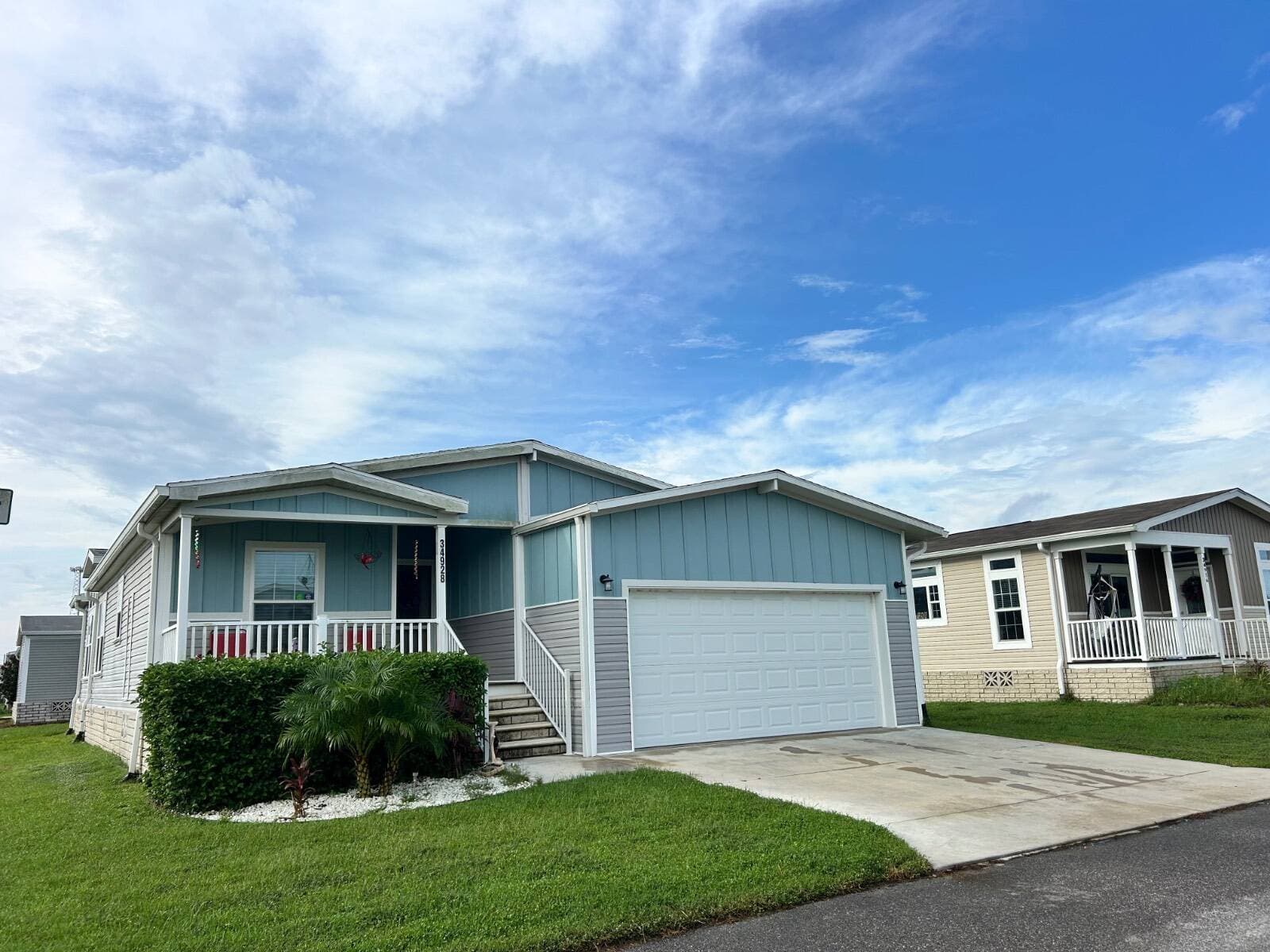 Manufactured home in Zephyrhills, FL 33541
