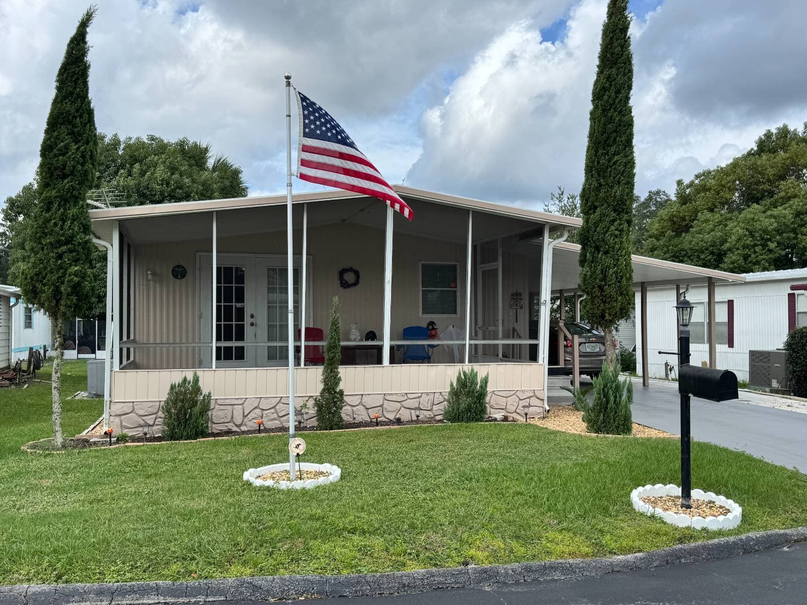 Manufactured home in Orange City, FL 32763