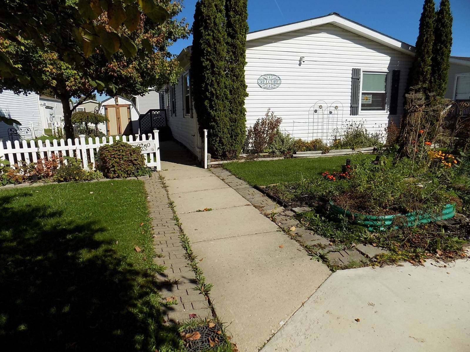 Manufactured home in New Boston, MI 48164