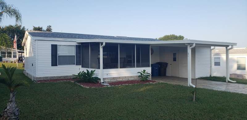 Manufactured home in Haines City, FL 33844