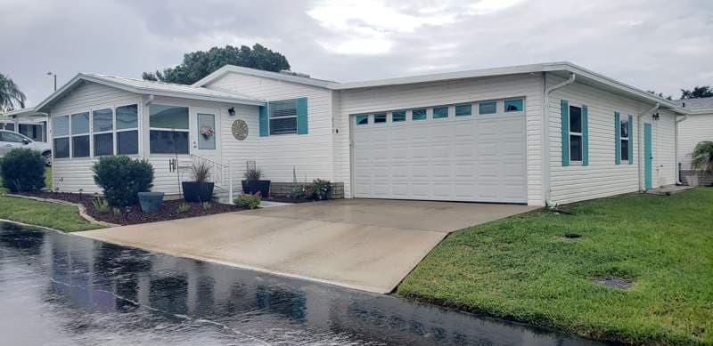 Manufactured home in Haines City, FL 33844