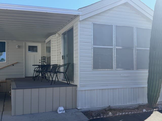 Manufactured home in Apache Junction, AZ 85120