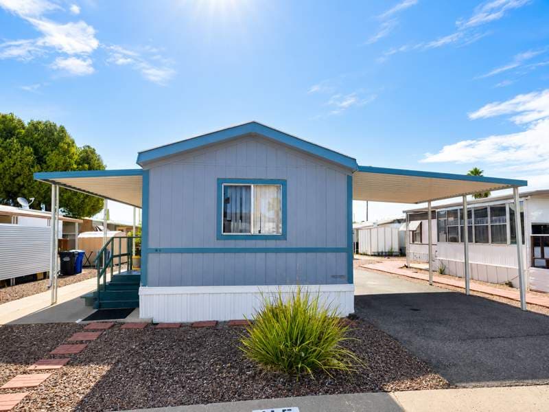 Manufactured home in Tucson, AZ 85705