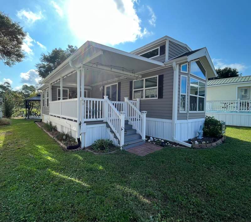 Manufactured home in Cedar Point, NC 28584