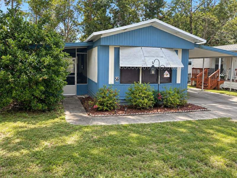 Manufactured home in Ocala, FL 34479