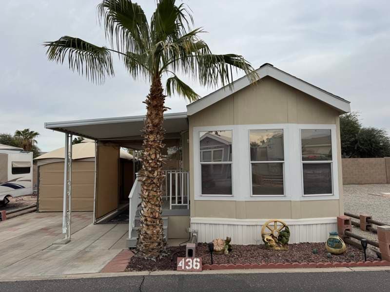 Manufactured home in Yuma, AZ 85365