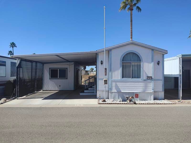 Manufactured home in Apache Junction, AZ 85120