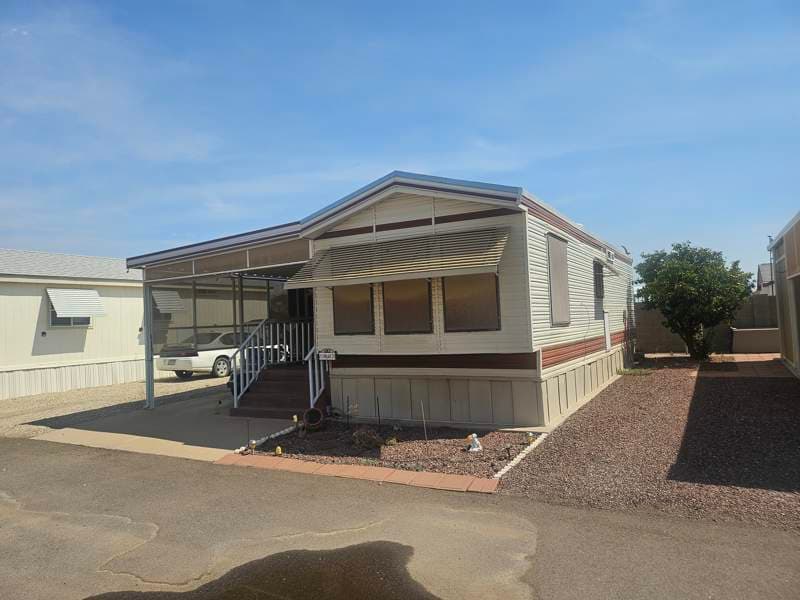 Manufactured home in Arizona City, AZ 85123