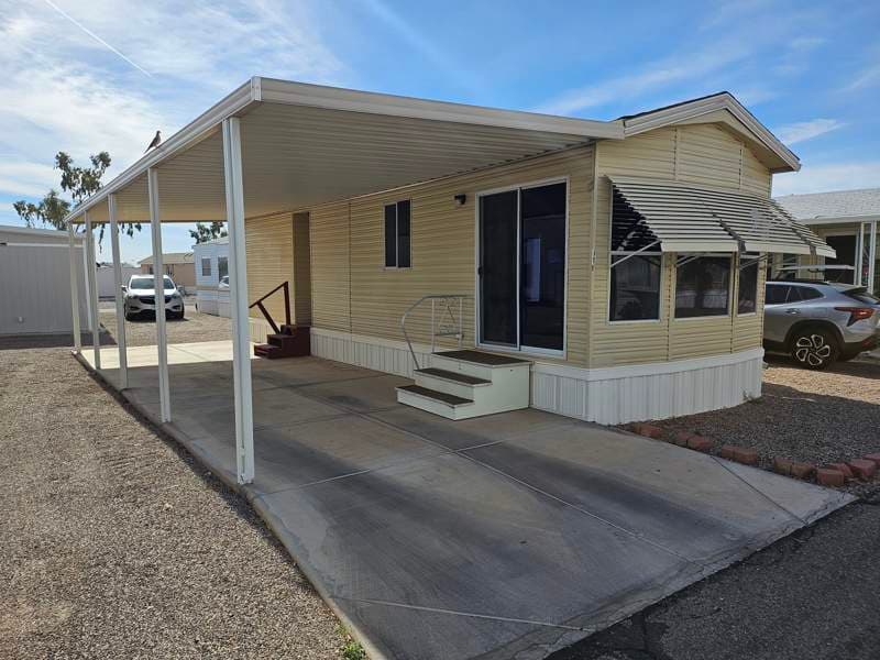 Manufactured home in Arizona City, AZ 85123