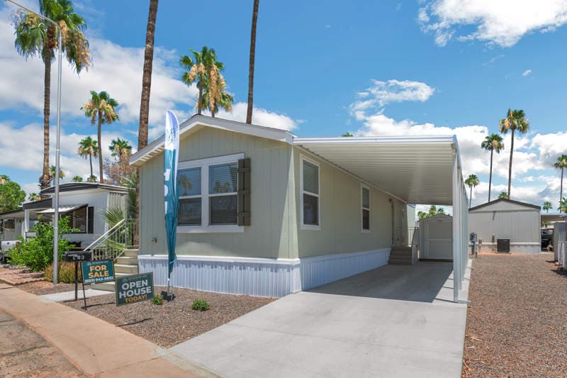 Manufactured home in Phoenix, AZ 85021