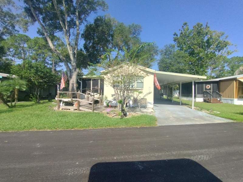 Manufactured home in Saint Augustine, FL 32084