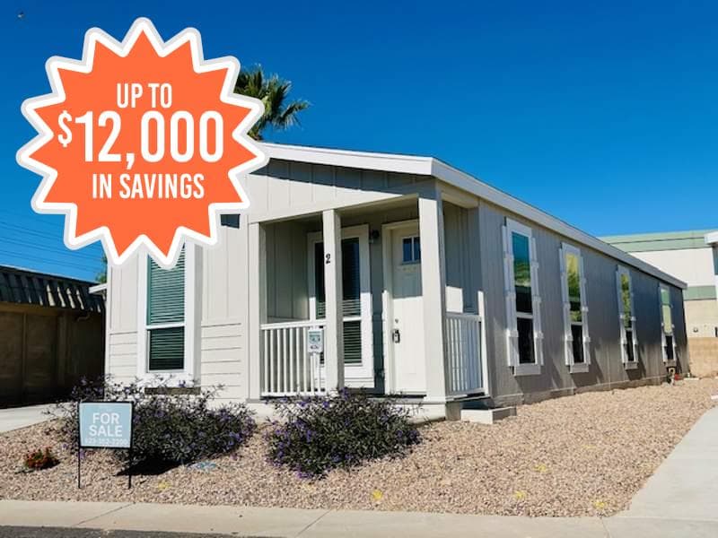 Manufactured home in Peoria, AZ 85345