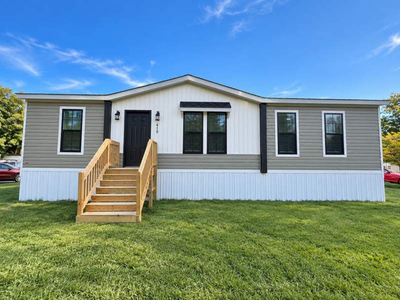 Manufactured home in Windsor, VA 23487