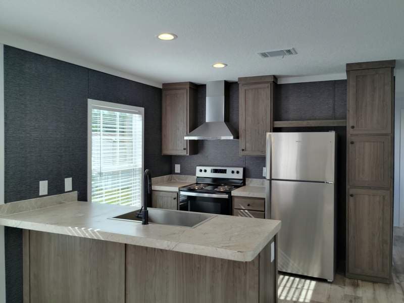 Manufactured home in Hattiesburg, MS 39402