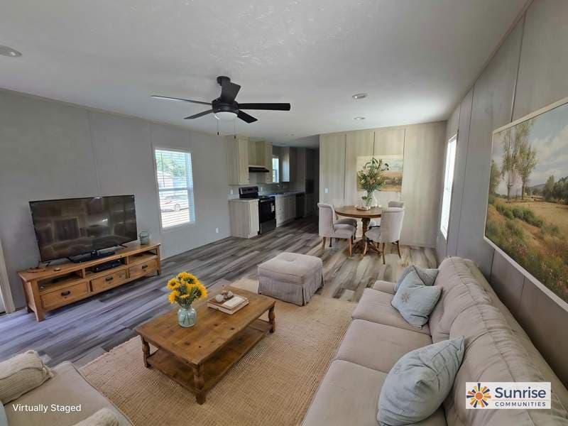 Manufactured home in Madisonville, KY 42431