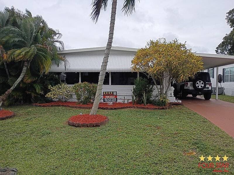 Manufactured home in Margate, FL 33063