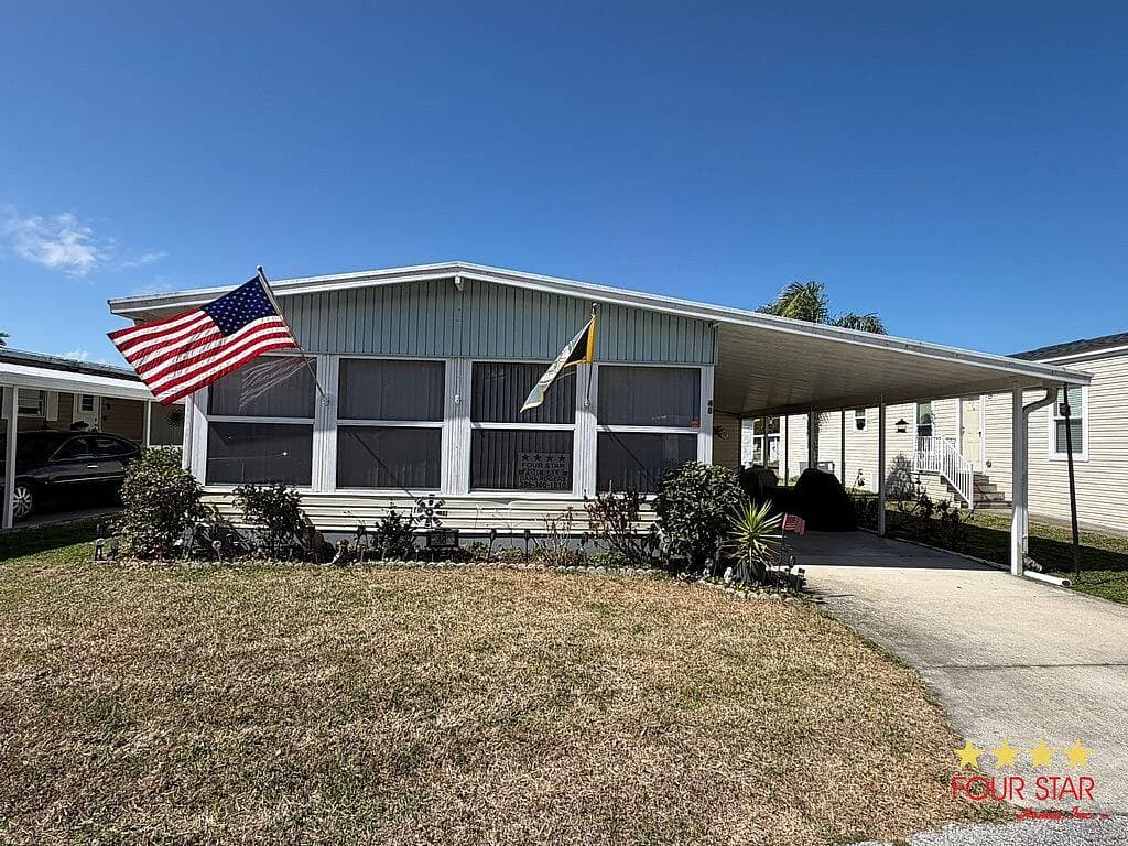 Manufactured home in Ormond Beach, FL 32174