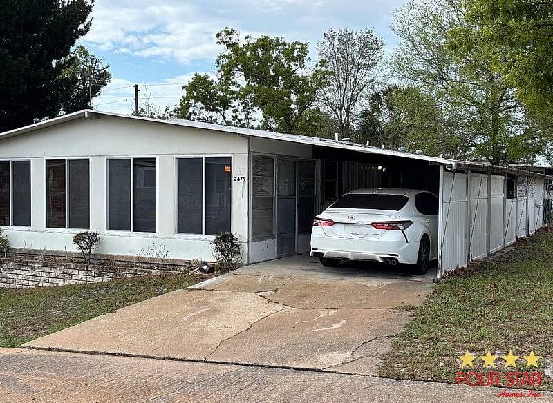 Manufactured home in Orange City, FL 32763