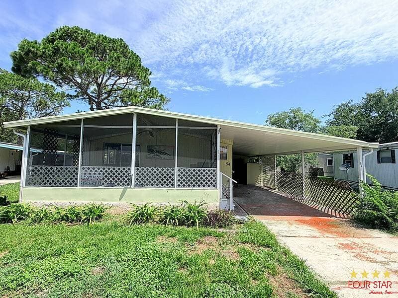Manufactured home in Ormond Beach, FL 32174