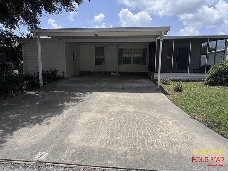 Manufactured home in DeLand, FL 32724