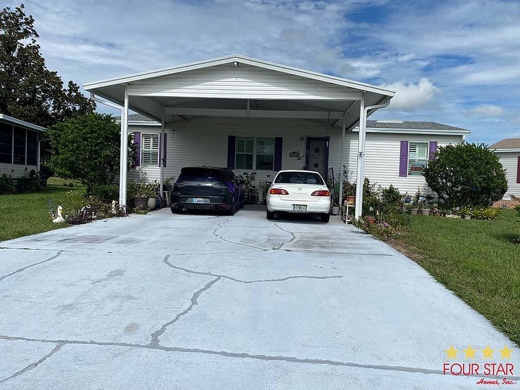 Manufactured home in Winter Garden, FL 34787