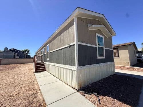 Manufactured home in LAS VEGAS, NV 89122