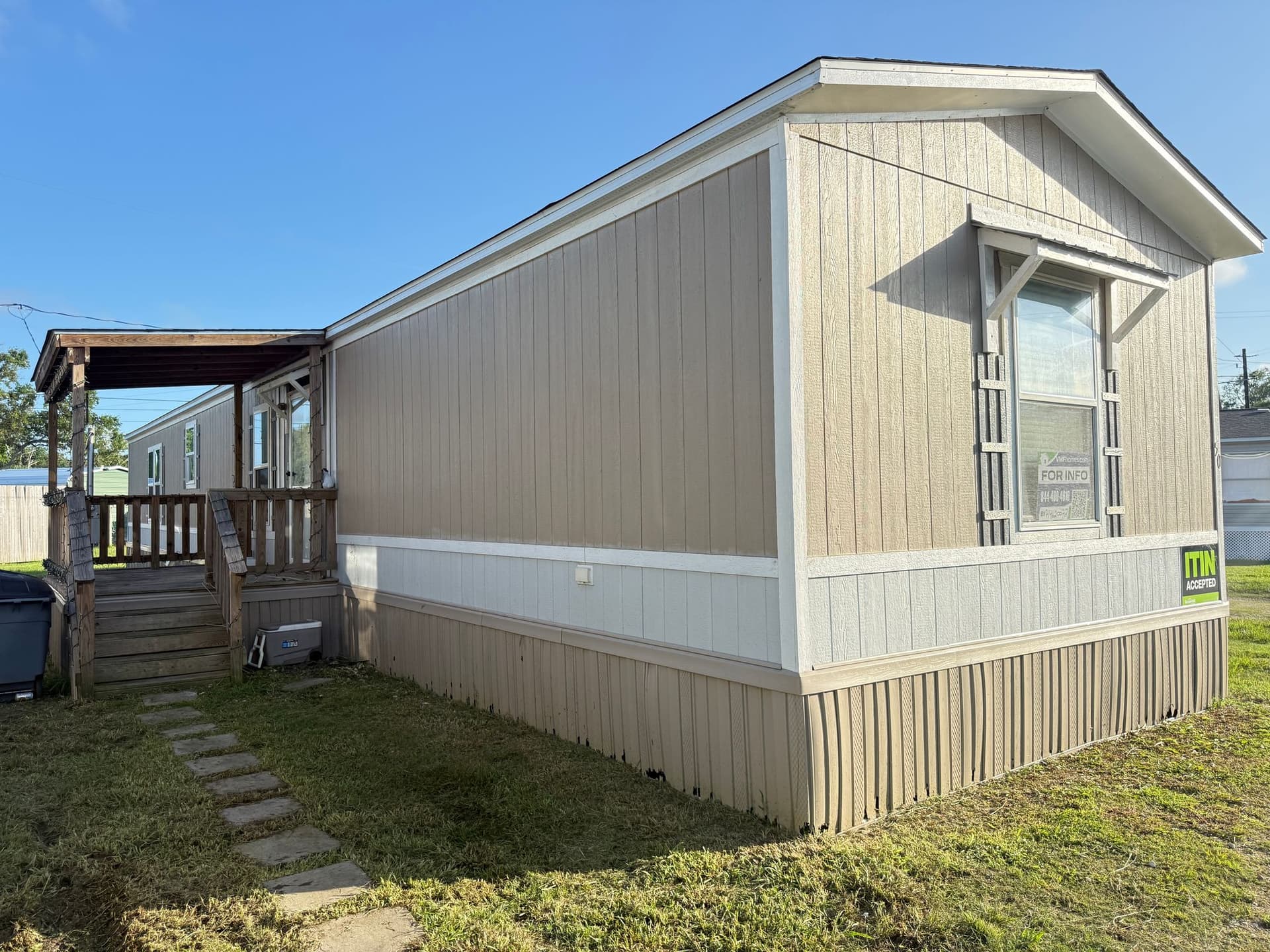 Manufactured home in Cove, TX 77523