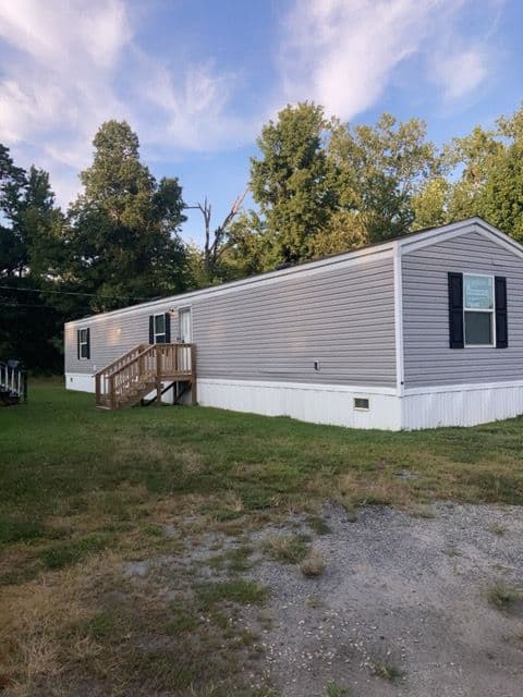 Manufactured home in TAPPAHANNOCK, VA 22560