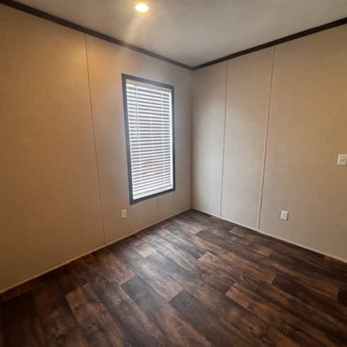 Manufactured home in Mt. Washington, KY 40047