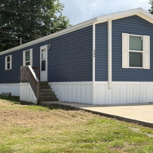 Manufactured home in Radcliff, KY 40160